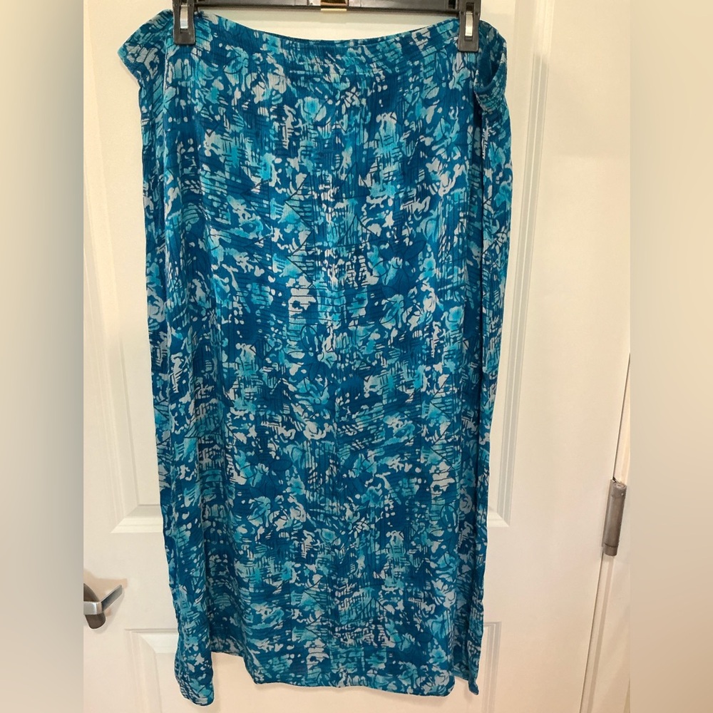 2X skirt